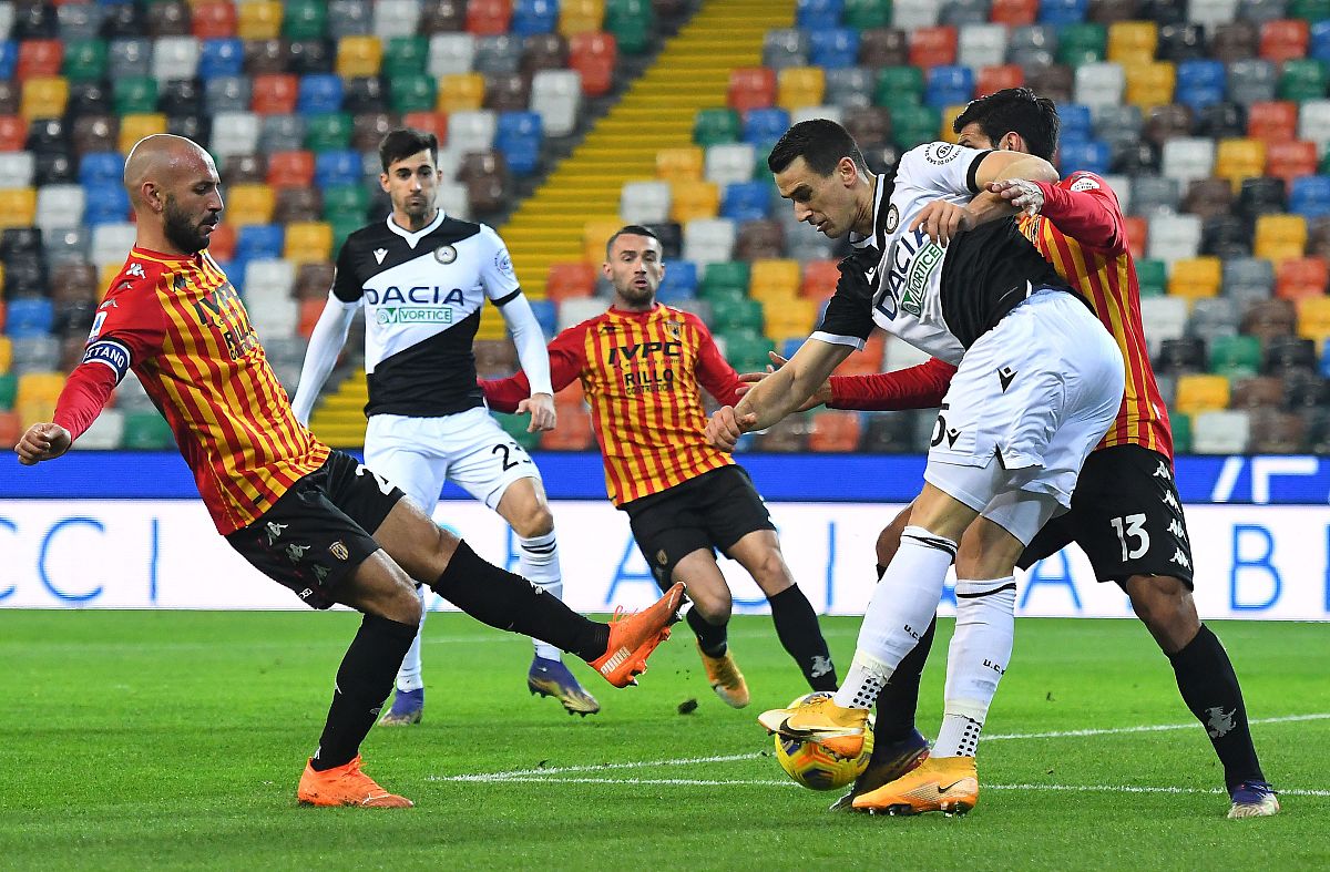 kaiyun sports-包含从马赛调整名单备战葡超到今夜英超焦点战，新疆广汇围绕荷甲再遭质疑的词条-kaiyun sports